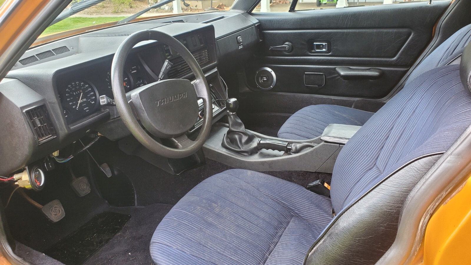 Triumph-Other-1976-Coupe-2