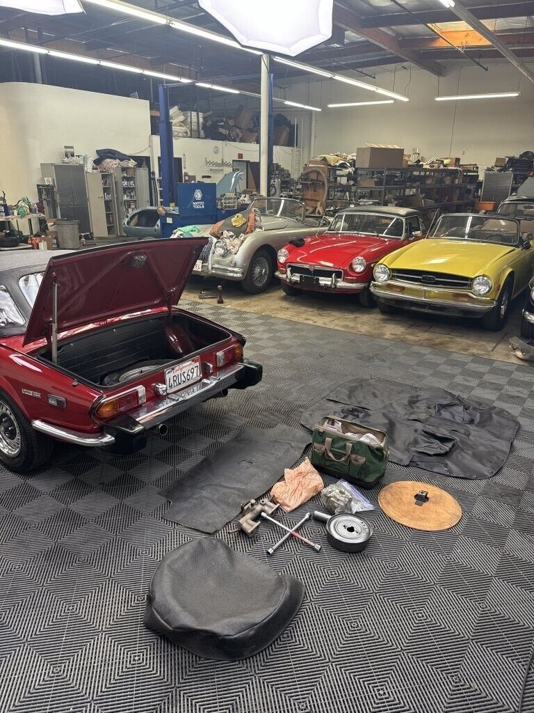 Triumph-Spitfire-1974-21