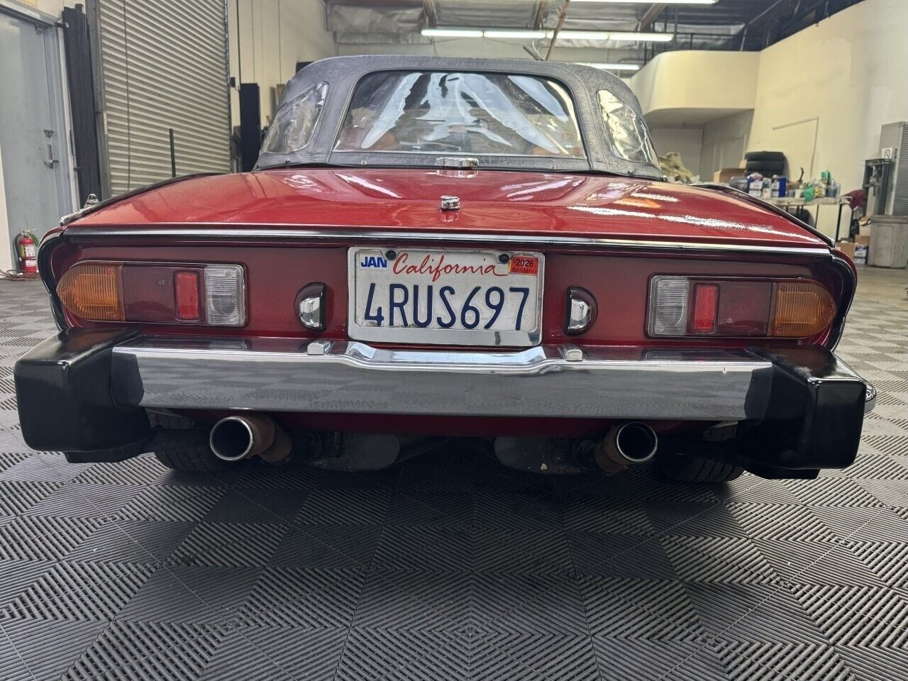 Triumph-Spitfire-1974-3
