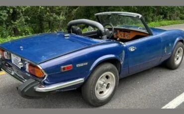 Triumph-Spitfire-1974-Convertible-4