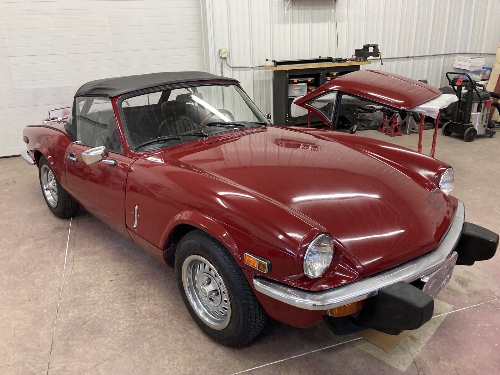 Triumph-Spitfire-1978-Convertible-4