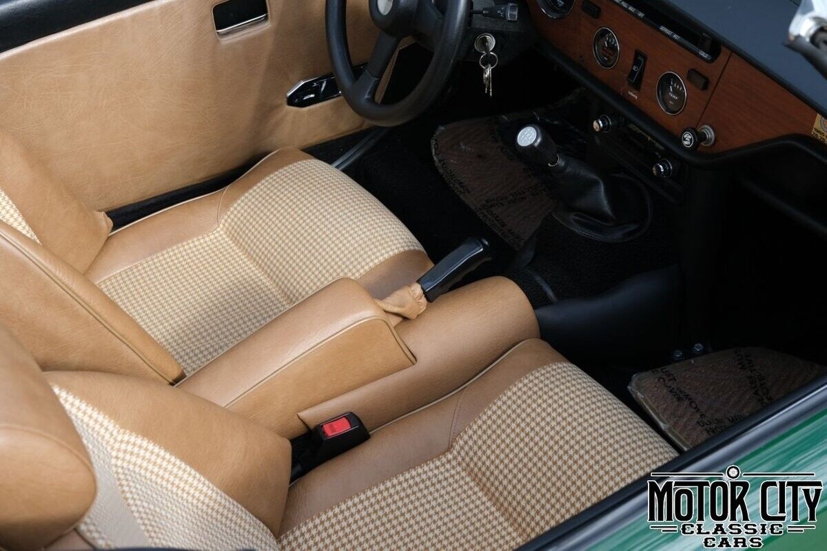 Triumph-Spitfire-1980-18