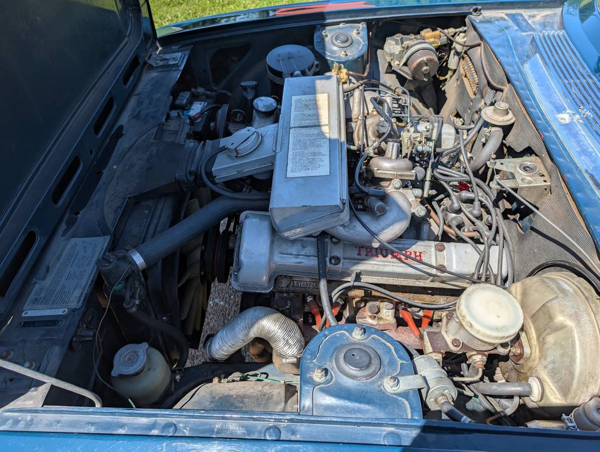 Triumph-Stag-1973-green-16
