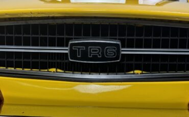 Triumph-TR-6-1969-12