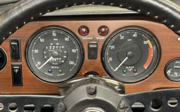 Triumph-TR-6-1969-19