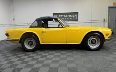 Triumph-TR-6-1969-2