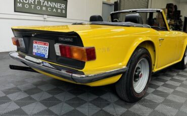 Triumph-TR-6-1969-3