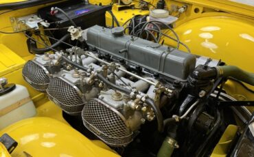 Triumph-TR-6-1969-31