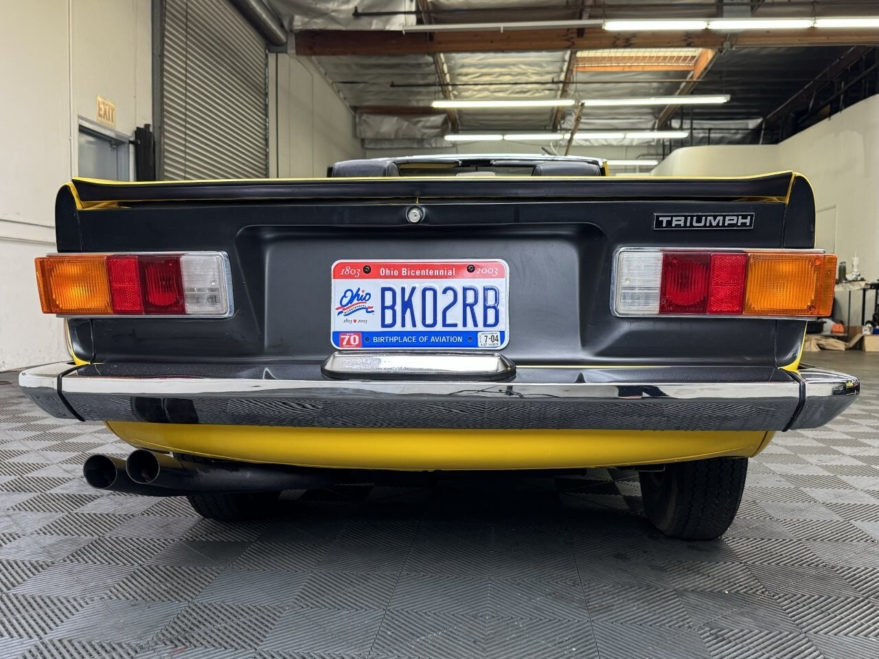 Triumph-TR-6-1969-4
