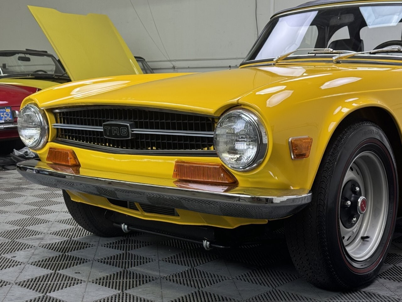 Triumph-TR-6-1969-9