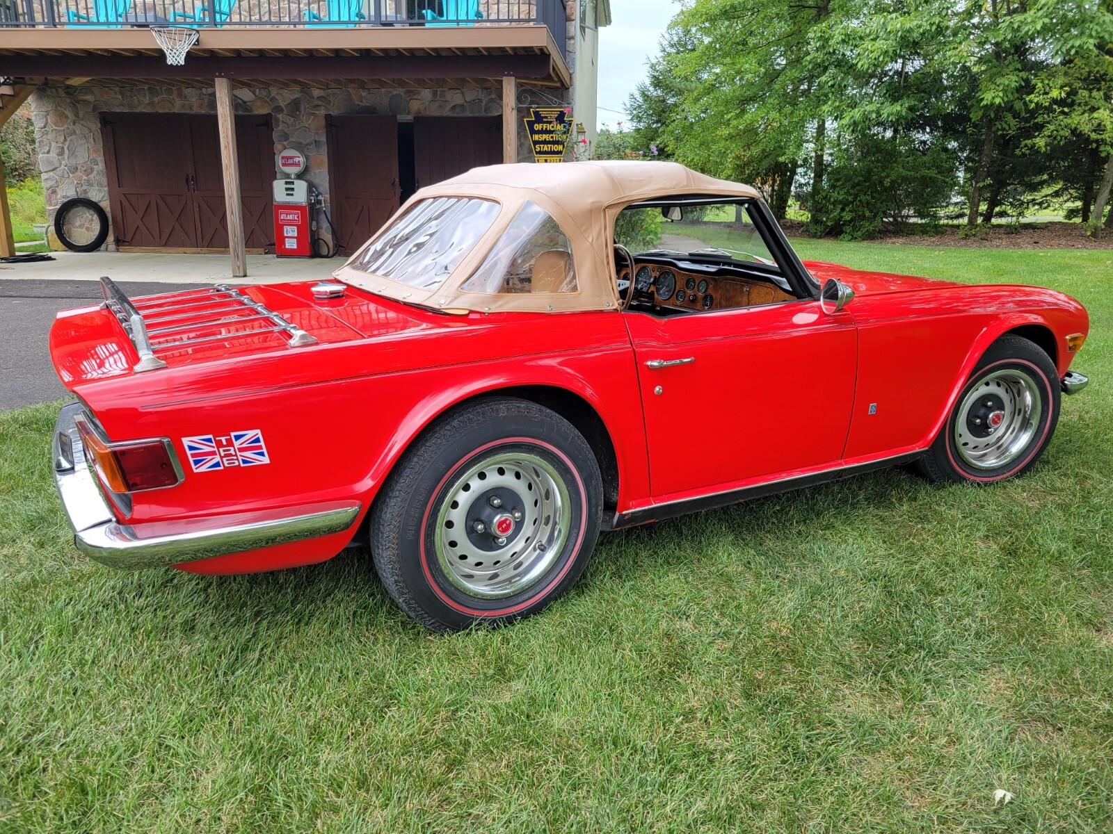 Triumph-TR-6-1972-Convertible-1