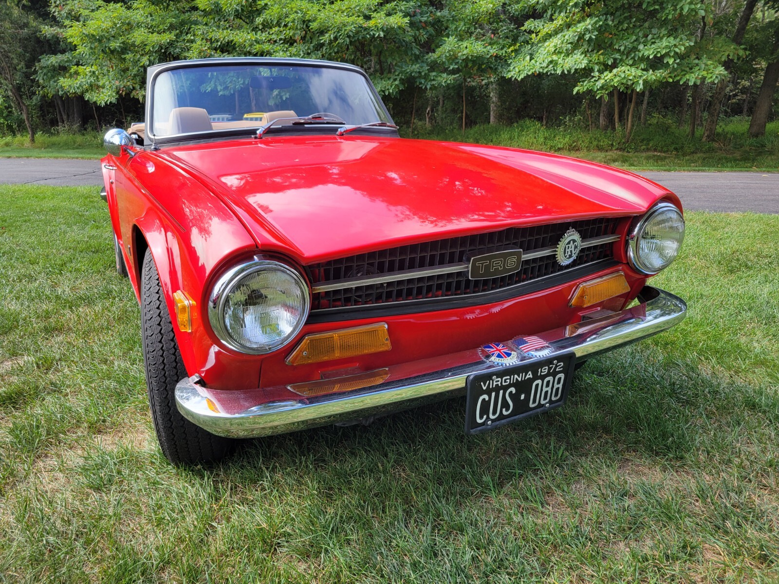 Triumph-TR-6-1972-Convertible-3