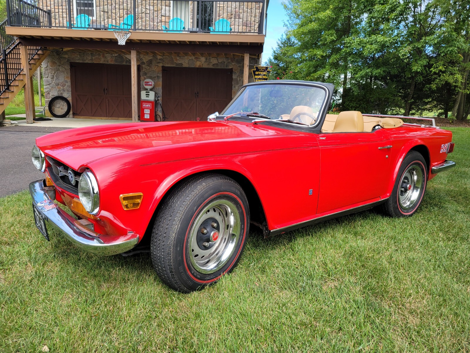 Triumph-TR-6-1972-Convertible