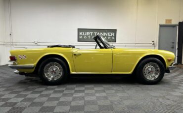 Triumph-TR-6-1973-1