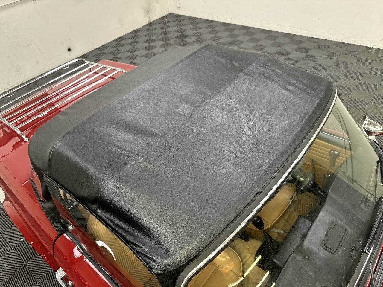 Triumph-TR-6-1973-12