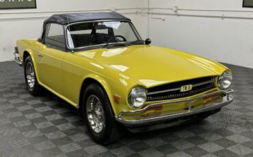 Triumph-TR-6-1973-13
