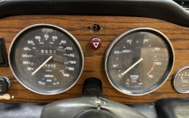 Triumph-TR-6-1973-15