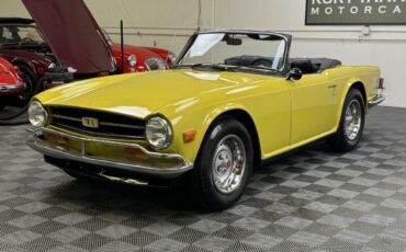 Triumph-TR-6-1973-2