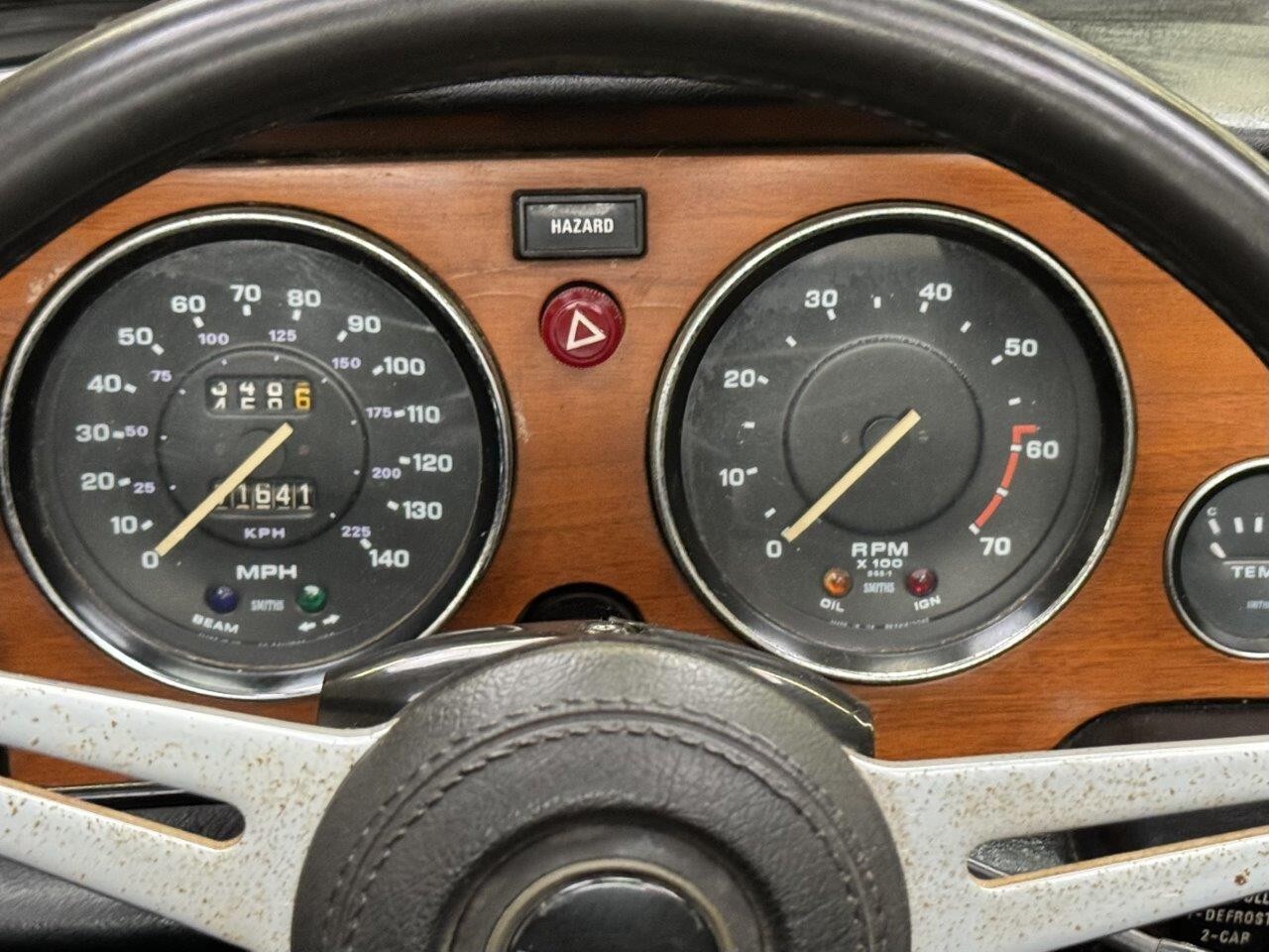 Triumph-TR-6-1973-20
