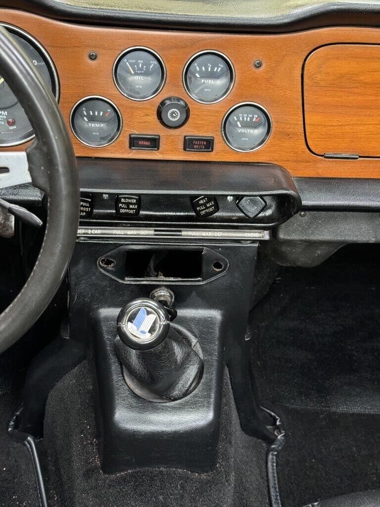 Triumph-TR-6-1973-22