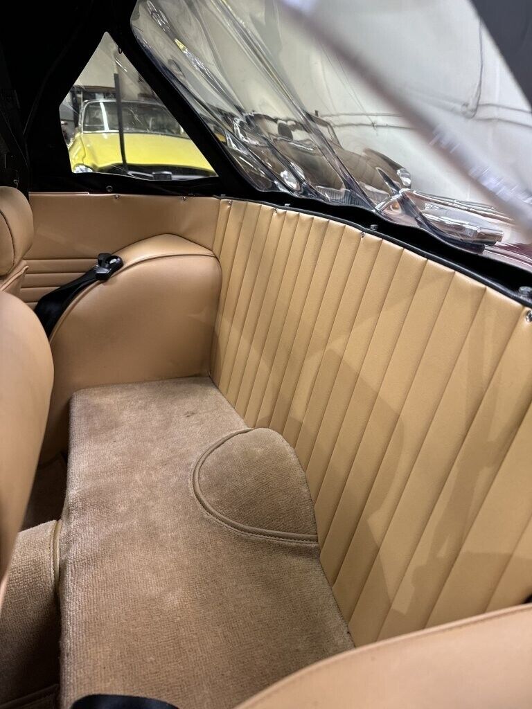 Triumph-TR-6-1973-22
