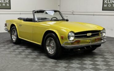 Triumph-TR-6-1973