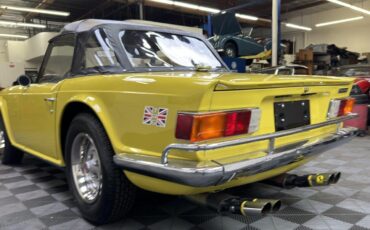 Triumph-TR-6-1973-7