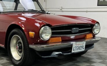 Triumph-TR-6-1973-7