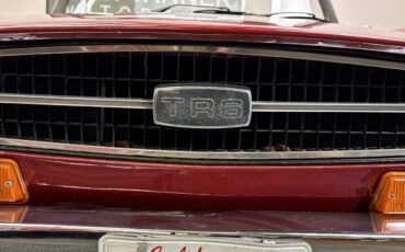 Triumph-TR-6-1973-9