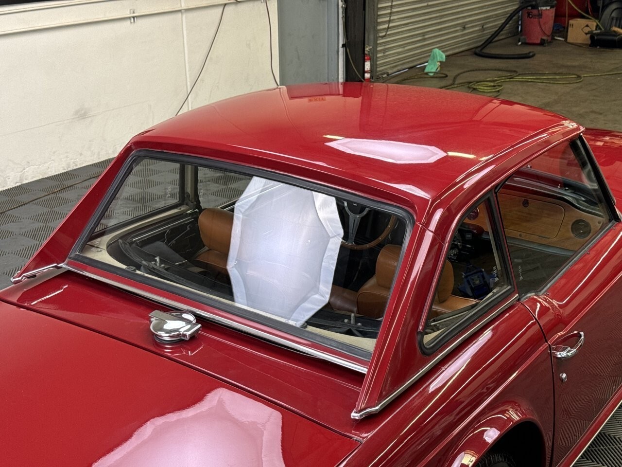 Triumph-TR-6-1974-13