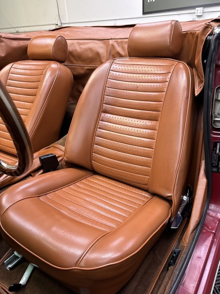 Triumph-TR-6-1974-23