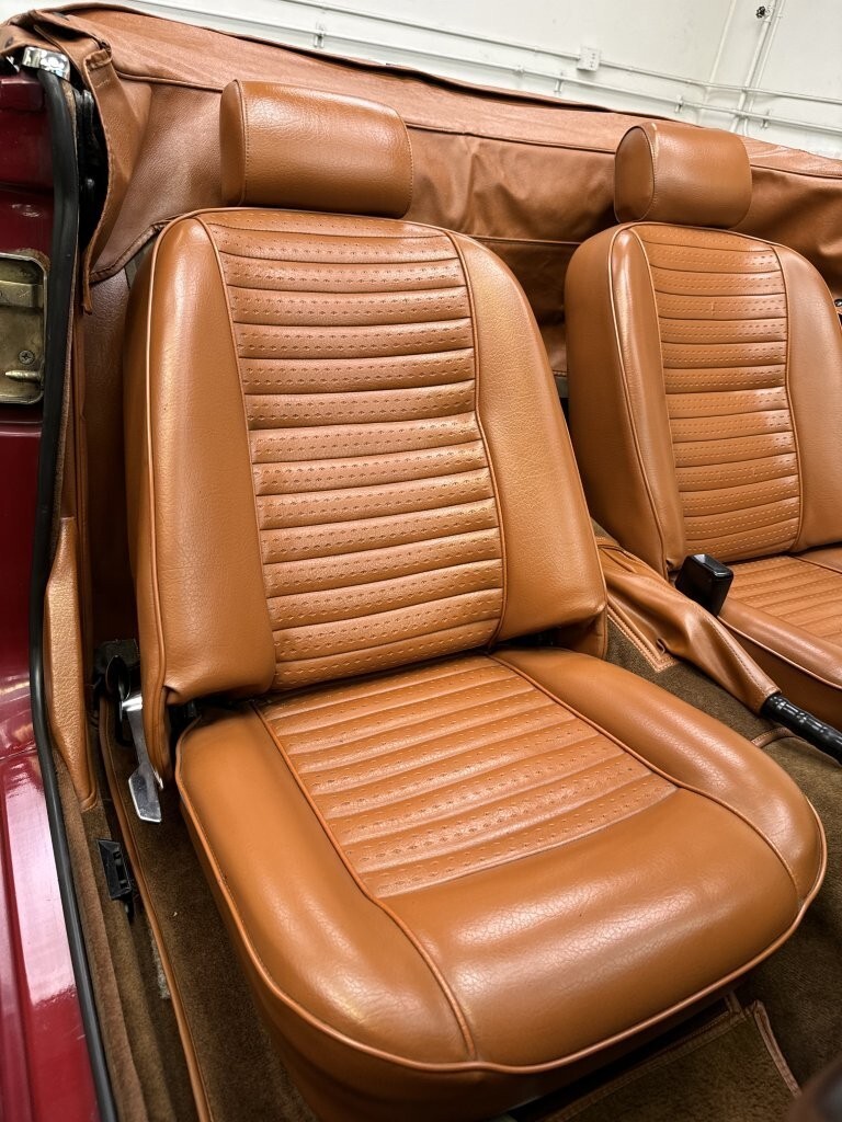 Triumph-TR-6-1974-24