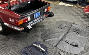 Triumph-TR-6-1974-28
