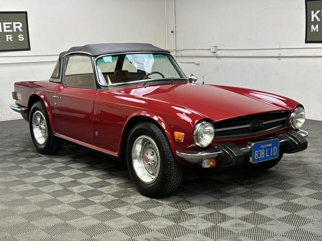 Triumph-TR-6-1974-9