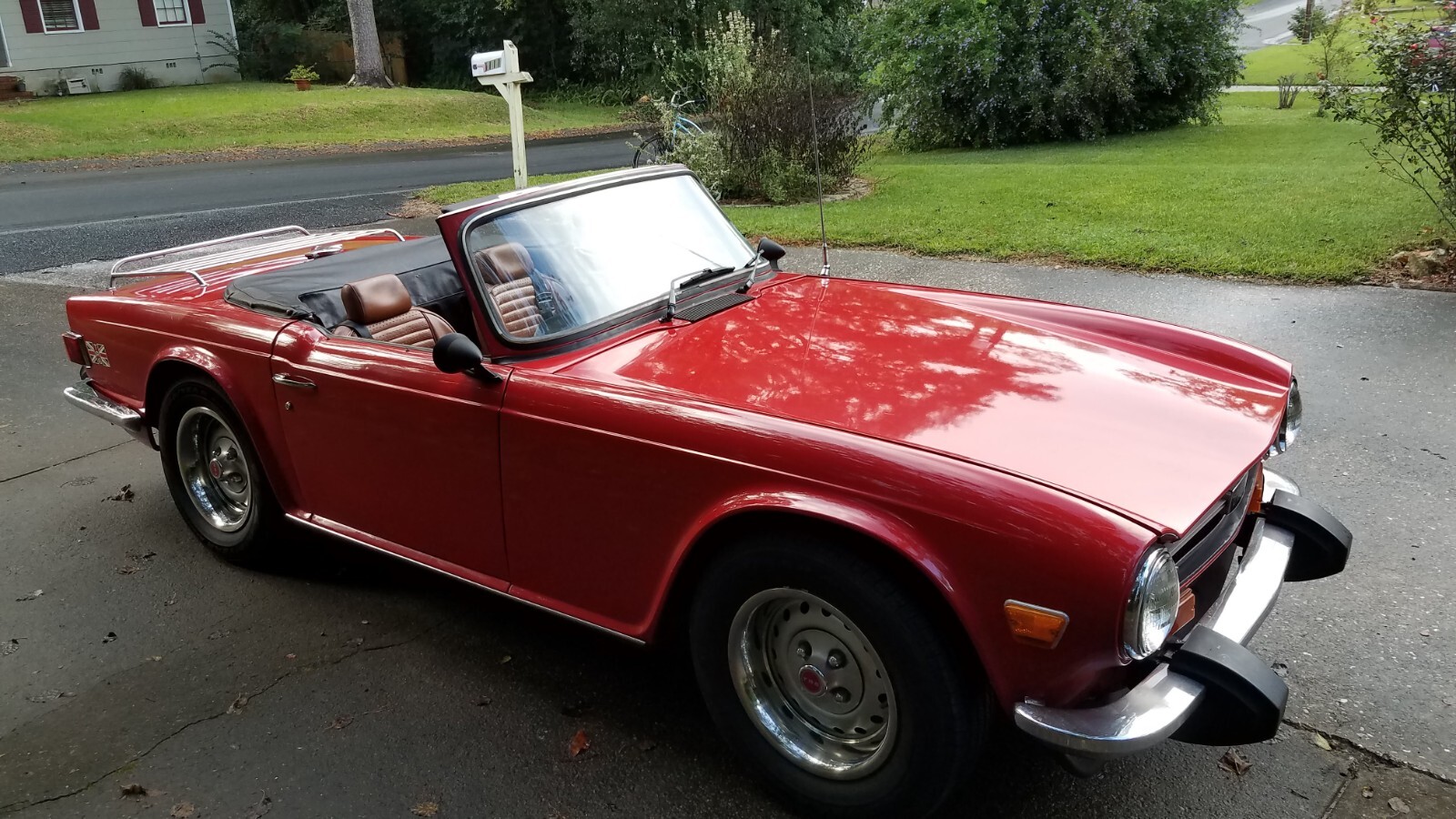 Triumph-TR-6-1974-Convertible-1