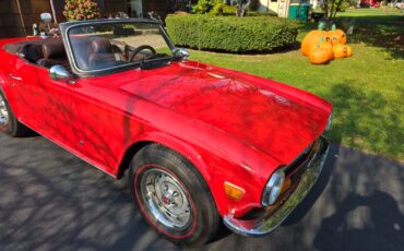 Triumph-TR-6-1974-Convertible-1