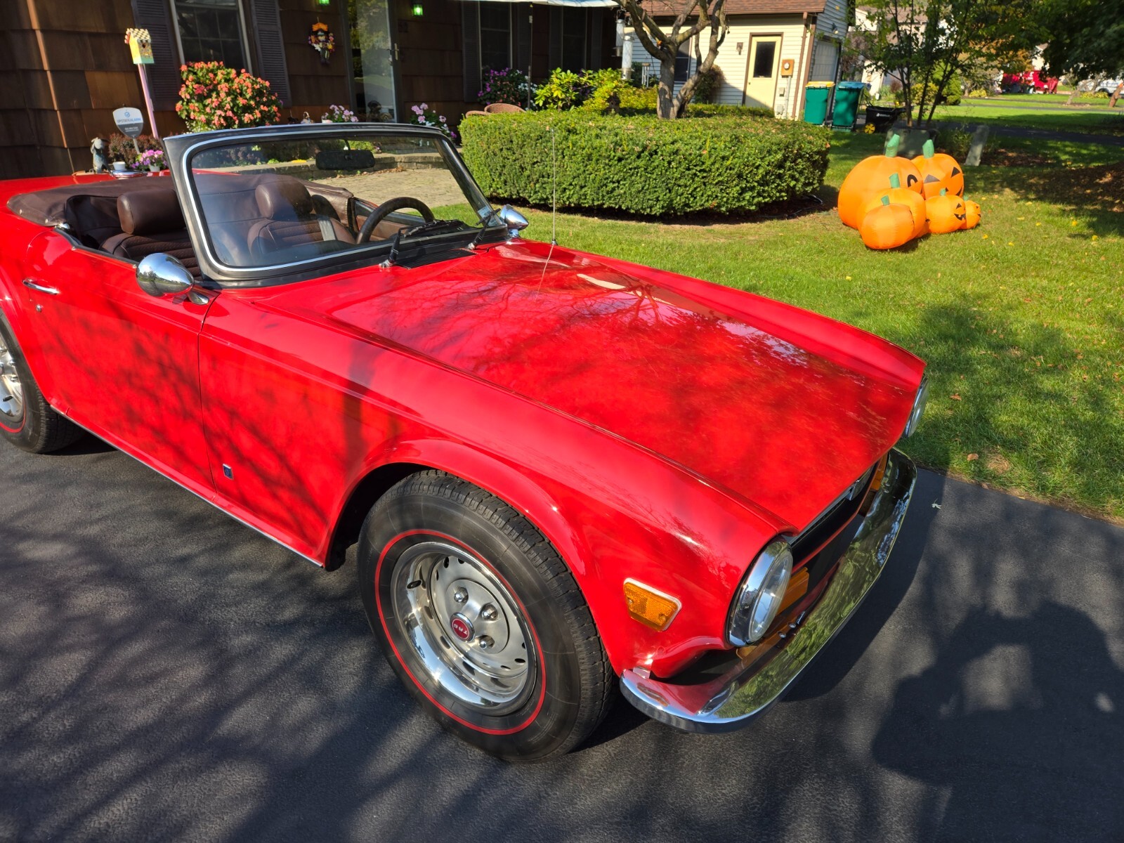 Triumph-TR-6-1974-Convertible-1