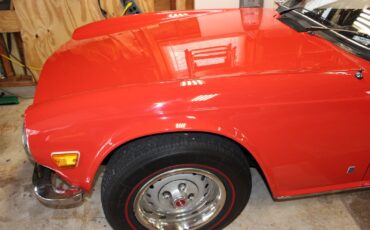 Triumph-TR-6-1974-Convertible-16