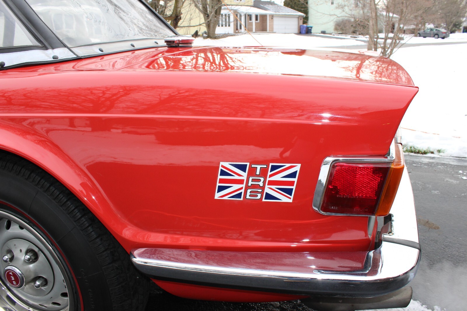 Triumph-TR-6-1974-Convertible-25