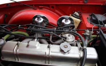 Triumph-TR-6-1974-Convertible-27