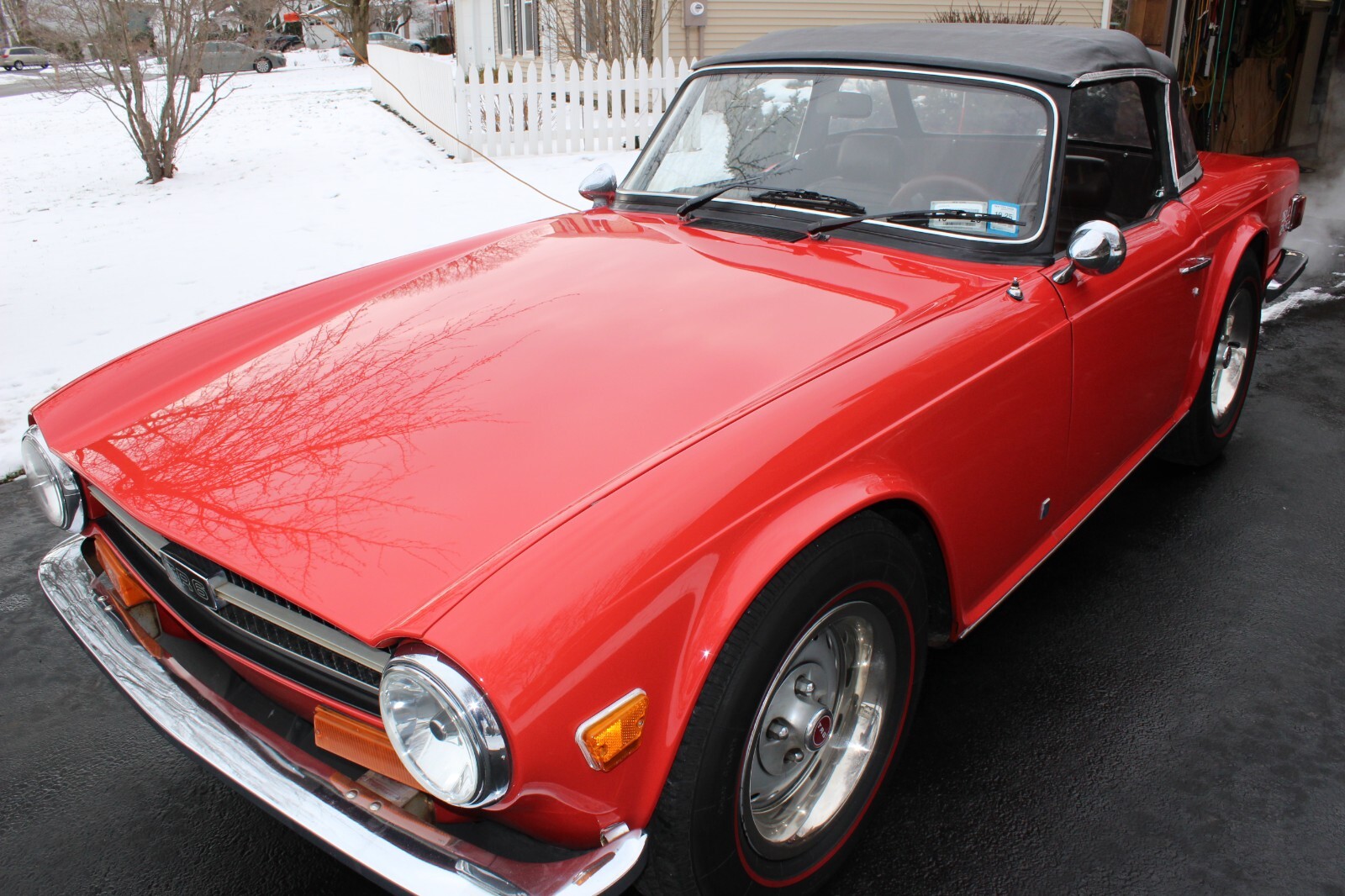 Triumph-TR-6-1974-Convertible-28