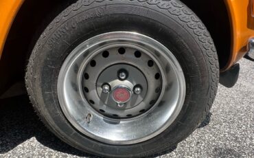 Triumph-TR-6-1975-10