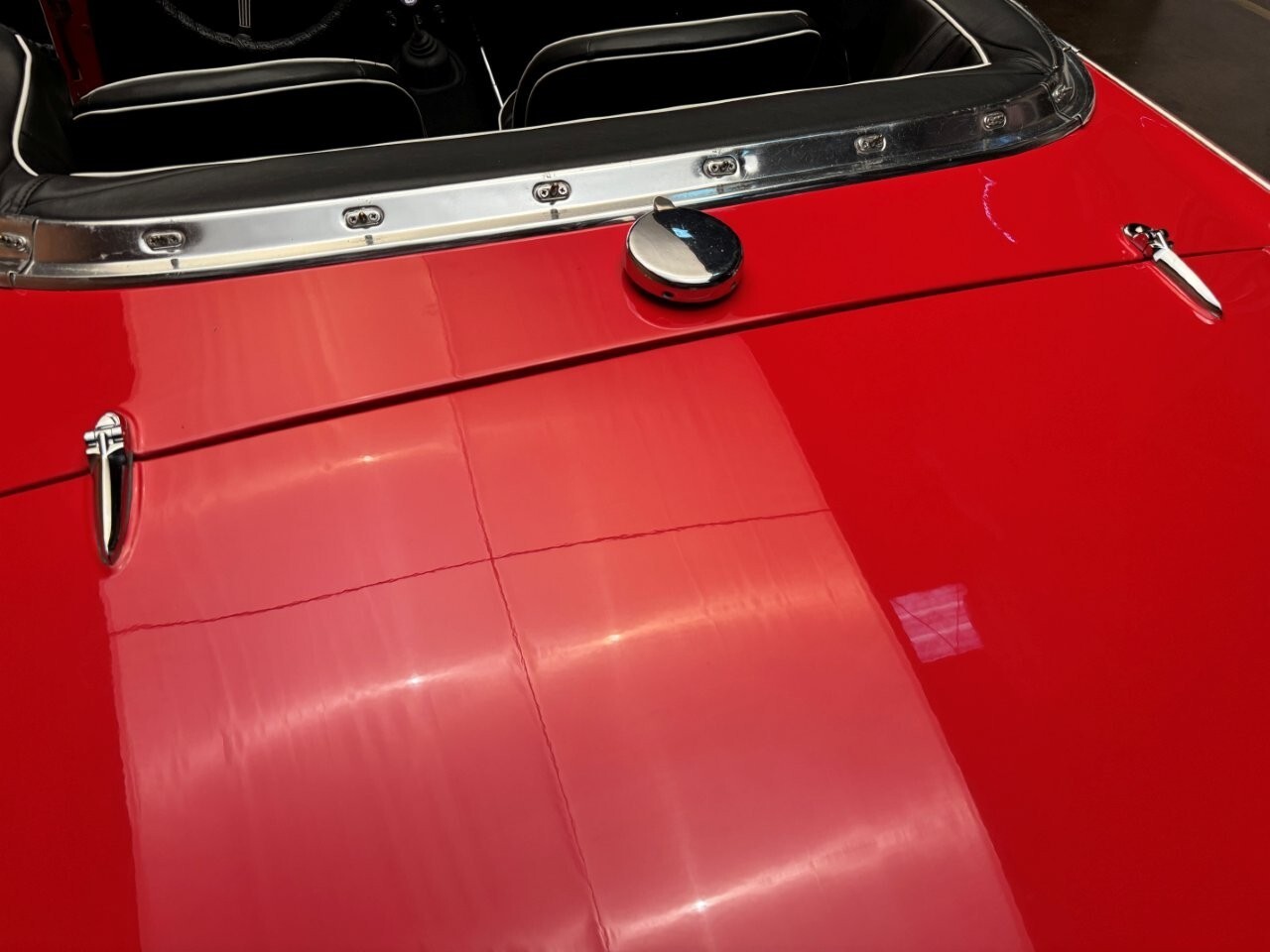 Triumph-TR4-1964-10