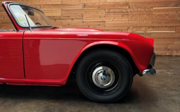 Triumph-TR4-1964-11