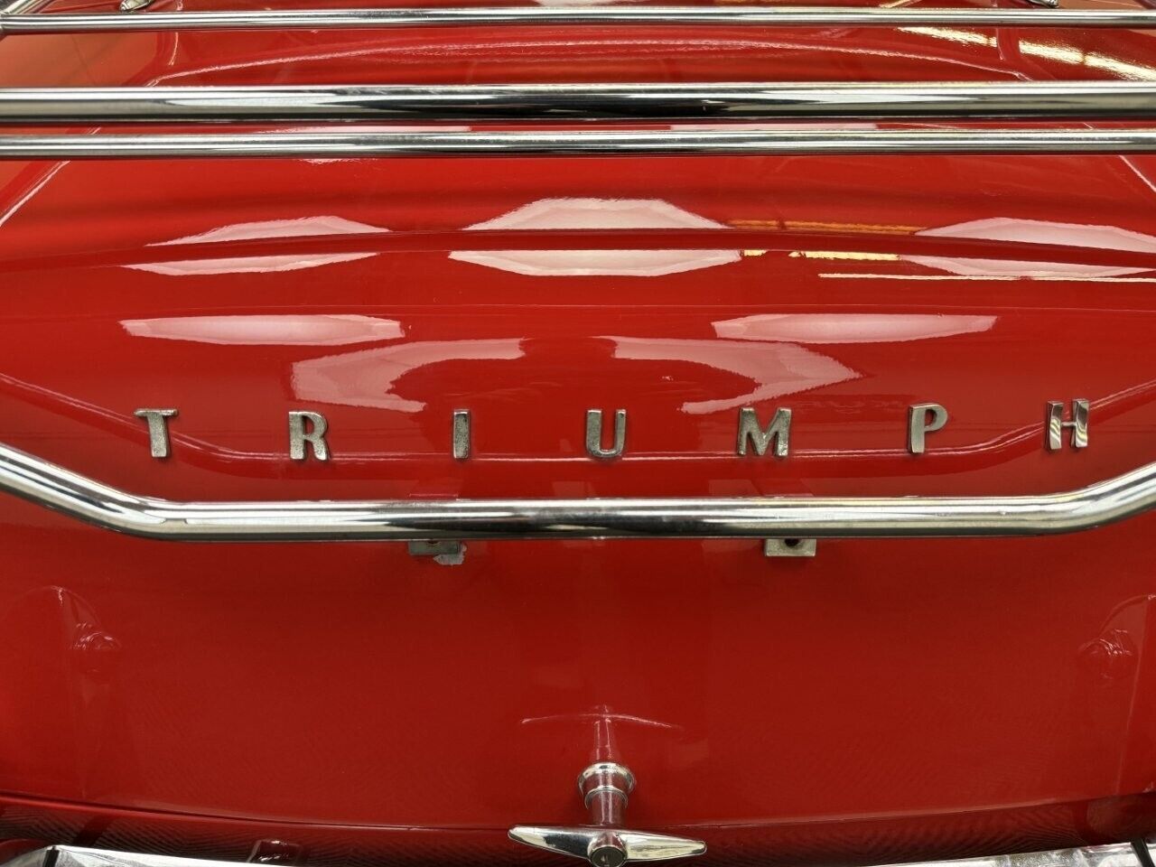 Triumph-TR4-1964-11