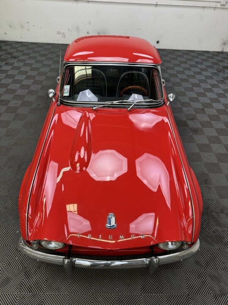 Triumph-TR4-1964-12