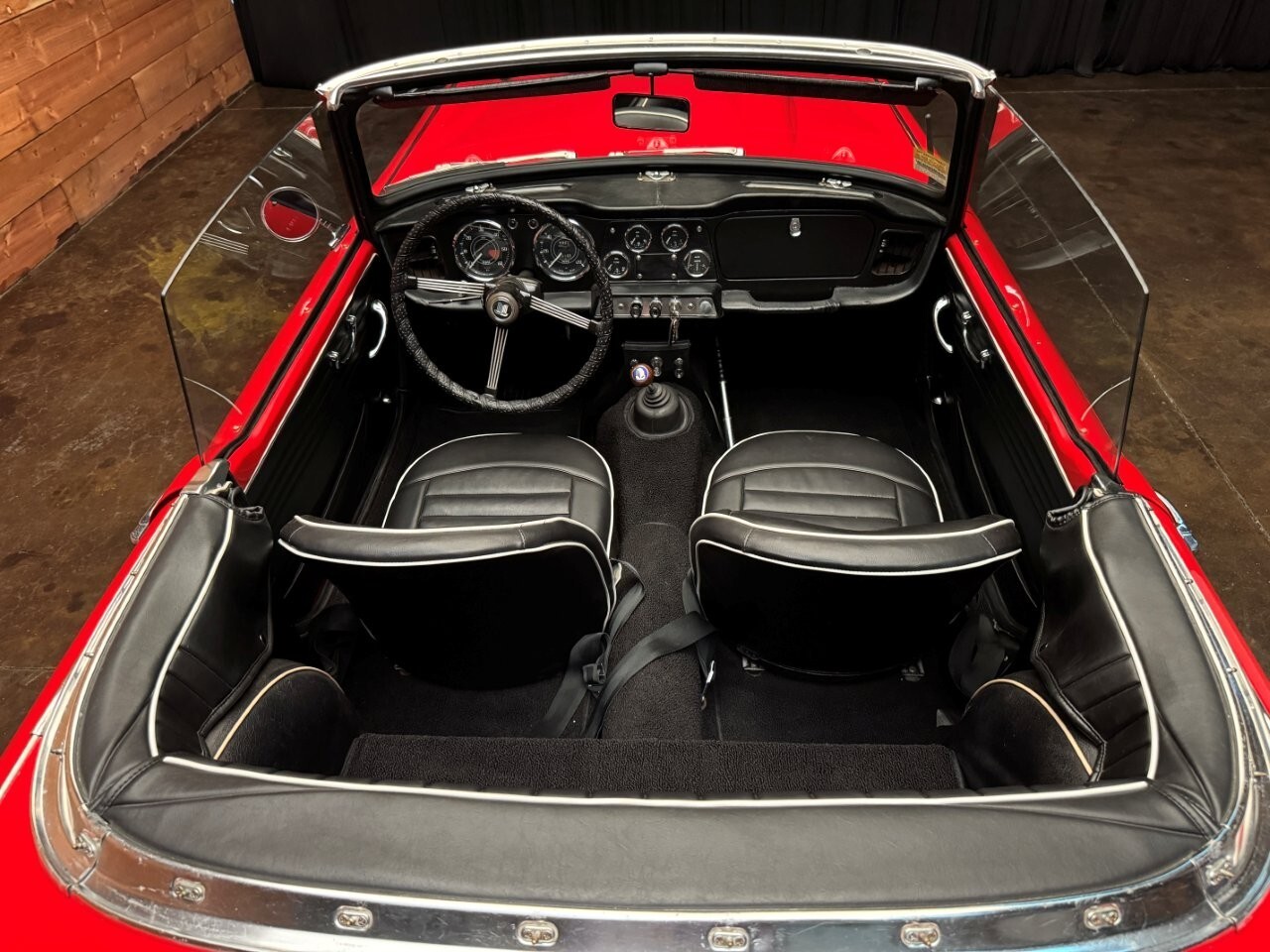 Triumph-TR4-1964-20