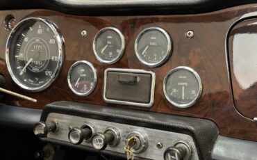 Triumph-TR4-1964-21