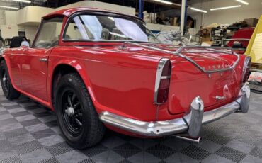 Triumph-TR4-1964-6