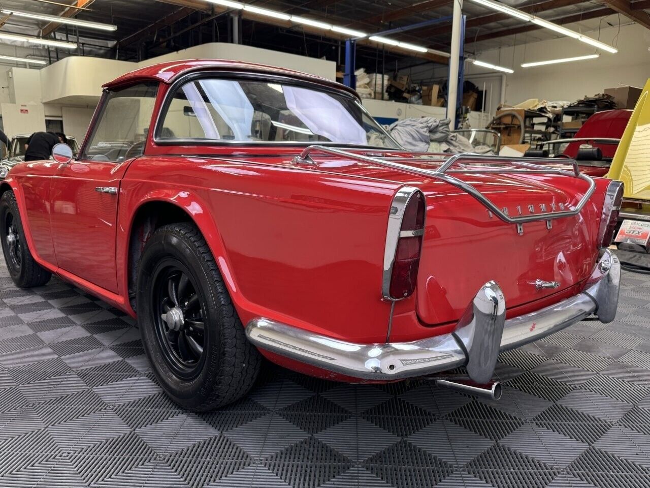 Triumph-TR4-1964-6